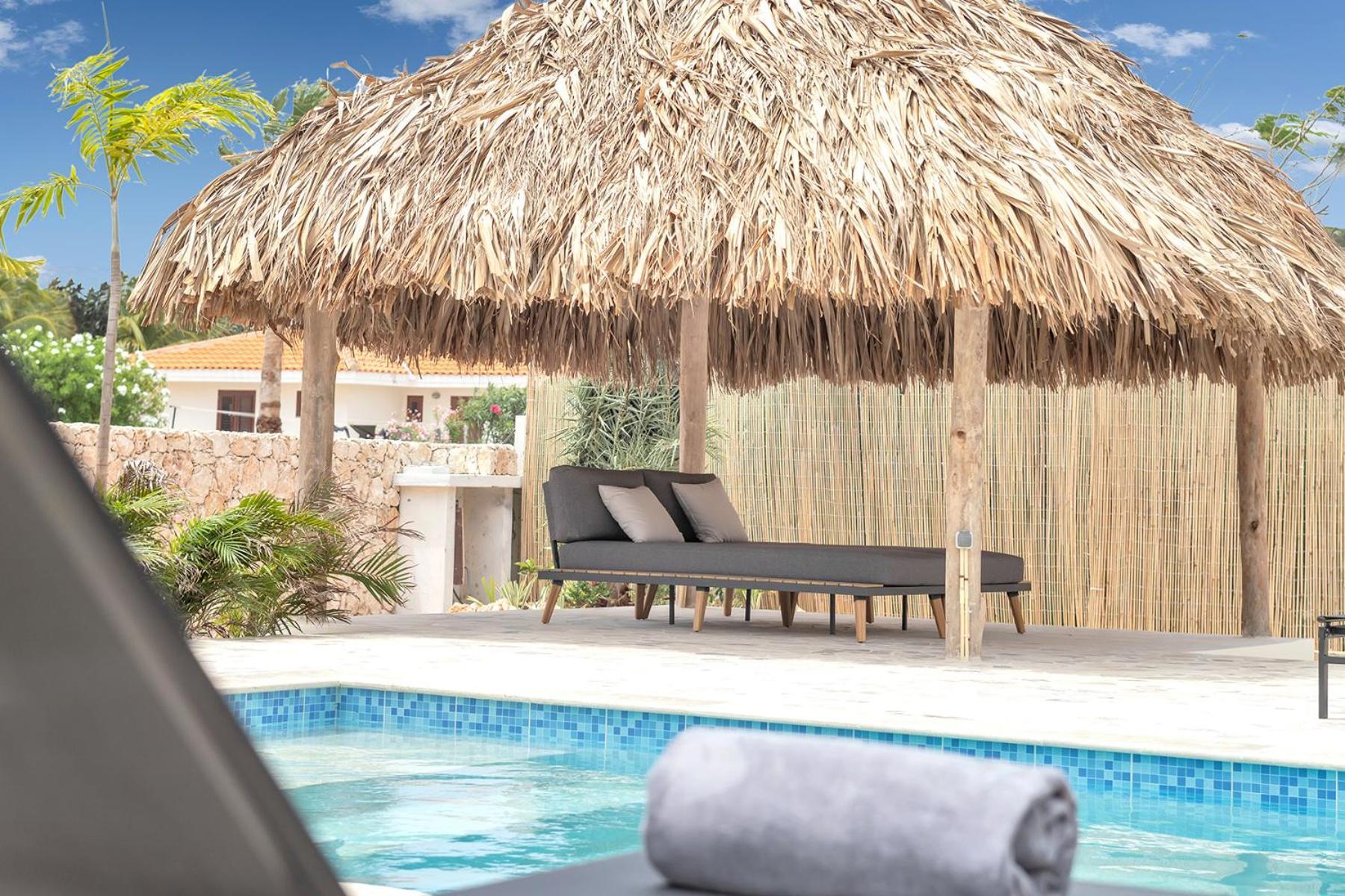 Casa Madera With Large Garden And Private Pool Villa Kralendijk  Exterior photo